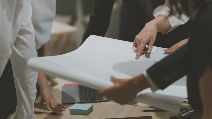 「組織再編」で自社株移転コストを抑える…会社法を活用した事業承継術【税理士が解説】