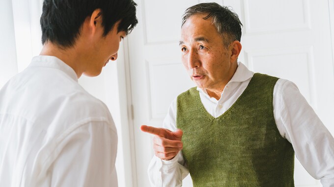 息子が理解できません…氷河期世代の52歳父、 大企業に新卒入社した〈24歳息子〉がわずか2年で退職。親子断絶の危機に陥ったワケ