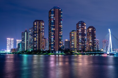 林立するタワーマンションだが… （画像はイメージです／PIXTA）