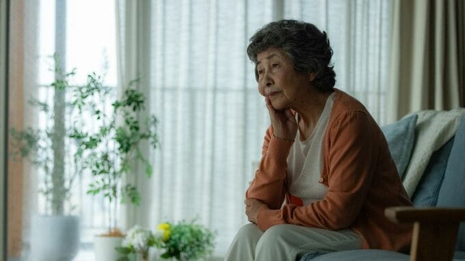 「家族と同居。でも、独りぼっちです」…年金から月10万円を手渡し、長男一家と暮らす81歳女性。密かに怯える“孤独死の影”