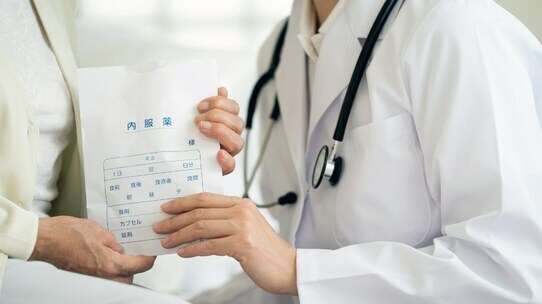 「二度と病院に行きたくない」高齢の家族に訪問診療はベストか