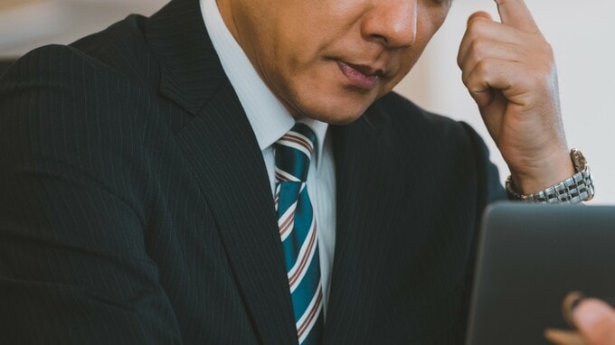 「思ったよりも残らない…」年収700万円・58歳男性が直面した〈老後生活のリアル〉。退職金・年金に頼った“常識的ライフプラン”の落とし穴