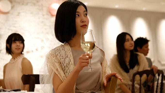 4月開始の“独身税”でも広がる不公平感…結婚式のご祝儀・出産祝いで気づけば100万円以上。「払うばかりで損した気分」39歳独身女性の本音