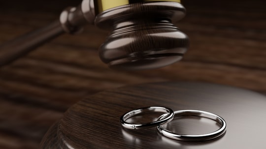 裁判で認められても、相手が認めなければ離婚は成立しない