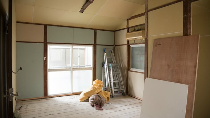 雨漏り、境界トラブル…絶対に購入を避けたい「瑕疵物件」の例