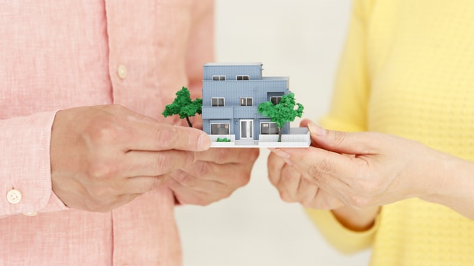 「妻に自宅」「子供に住宅取得資金」を贈与…節税の成功事例