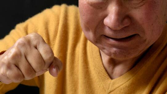 63歳・自堕落長男「妹より遥かに少ない遺産額」に激高したが…壊れた兄妹関係の意外な末路【相続のプロが解説】