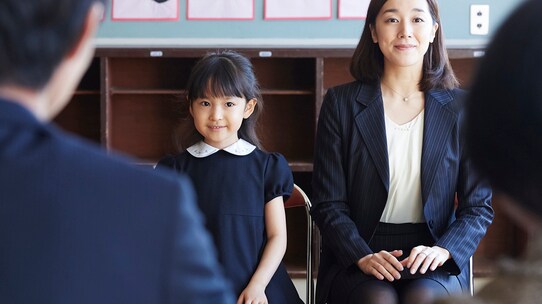 共働きは不利？紺のスーツは必須？…ヴェールに包まれている小学校受験の正体とは？【令和の小学校受験】