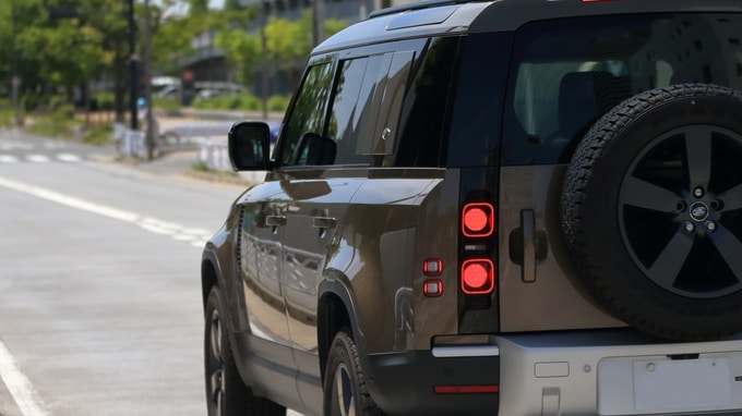 “タダ同然”でランクルやベンツに乗り換え…経営者があえて「4年落ちの高級車」を狙うワケ【税理士が解説】