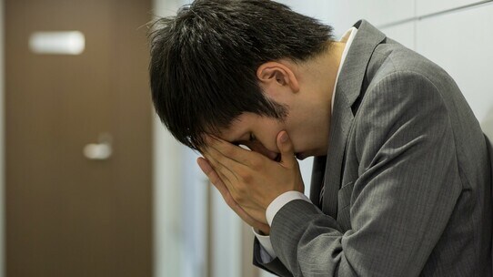 「ただの憂うつな気分」と「うつ病」の差【心療内科医が解説】