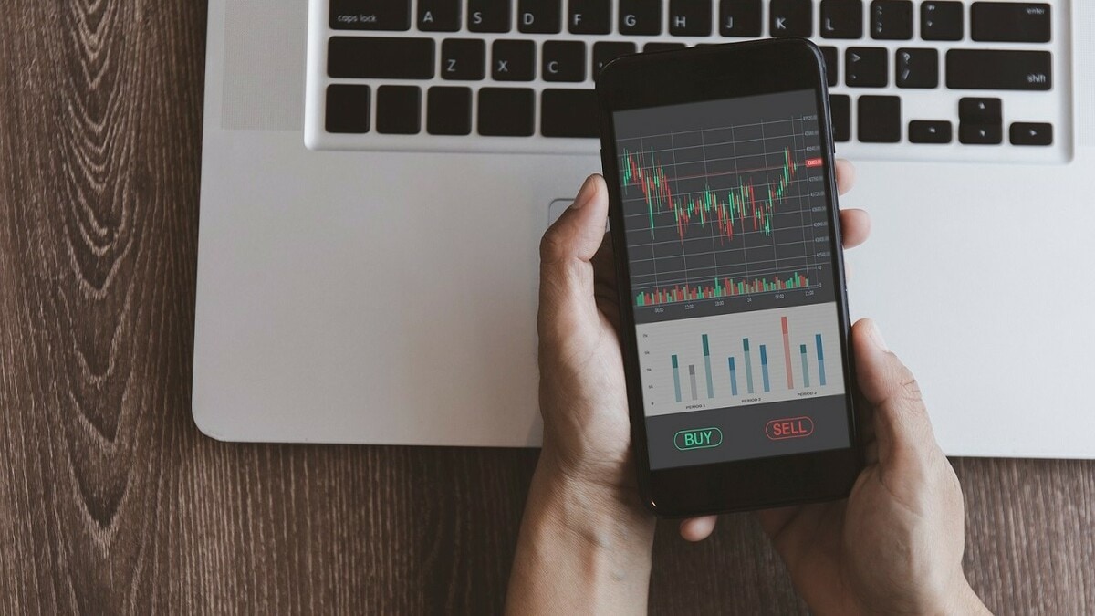 プロのfxトレーダーが解説 重要指標の発表日に あえて休む ワケ 資産形成ゴールドオンライン