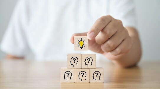 頭のいい人は「複数の問い」を考えていくので答えを導きやすい