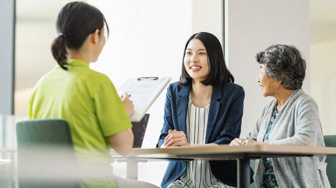 お金があれば利用したい？…「豪華で、全部やってくれる高級老人ホームがいいよね。」“家族目線の介護サービス選び”にある誤解【認知症介護のプロが解説】