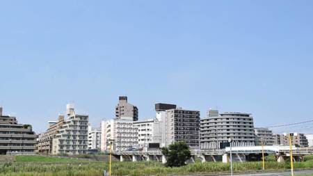 横浜市綱島の街並み全景/ PIXTA