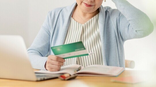 「年金だけじゃ不安」な60代におすすめ…「5つ」の資産運用法