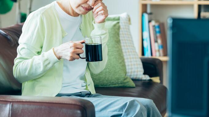 「恩返しなんて期待していませんでした」〈年金月14万円・69歳母〉長年支えた息子から届いた“思いがけない申し出”