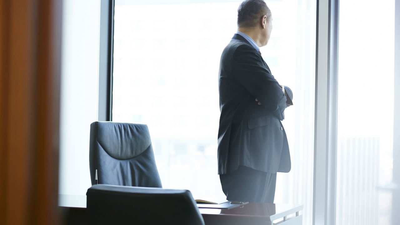 社長は「身ぐるみ剥がされる」?日本の開業率が低い理由