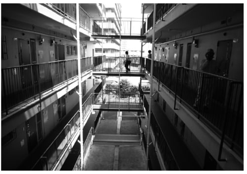 補強前の渡り廊下