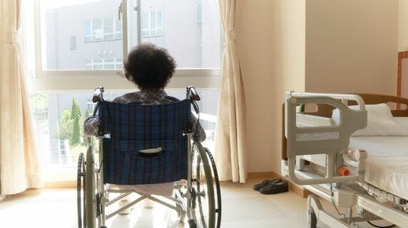 息子が私のお金を全部盗んだ！認知症トラブルが警察沙汰に発展することも…家族崩壊を未然に防ぐためにやっておくべき「備え」とは【介護のプロが助言】
