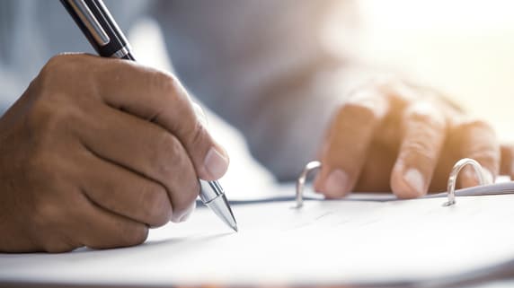 末期がんの母に後見人 強欲な叔母が見せた 不審な動向 とは 富裕層向け資産防衛メディア 幻冬舎ゴールドオンライン