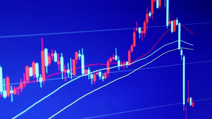 不安定な小動き抜けたら一転…米ドル／円ともに「暴落リスク」浮上か？【今週の米ドル／円は157～162円で予想】 