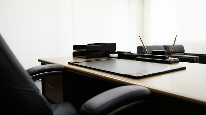 従業員・取引先も受け入れやすい･･･「親子承継」のメリット