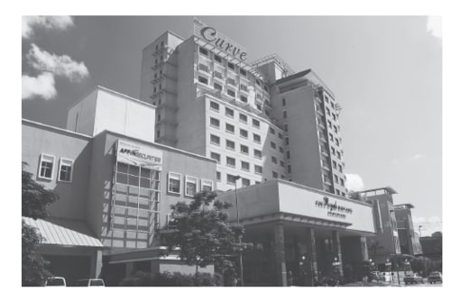 クアラルンプール郊外のカーブ・ショッピングセンター（theCurve）