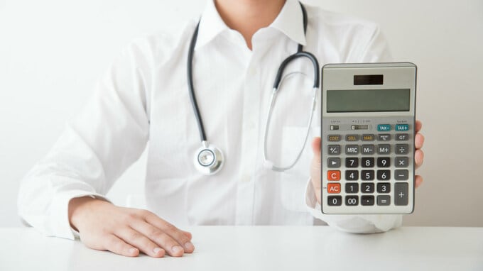 「年収1000万円超え」医師3人のキャッシュフローを覗き見！