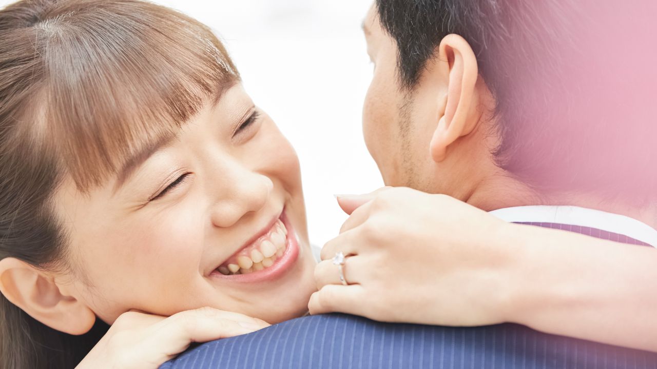 「実家のことで、話しておきたいことがあって」月収42万円の29歳男性、月収24万円の28歳婚約者から明かされた驚愕事実。その後、〈将来の義兄〉と初対面した食事の席で腰を抜かしたワケ