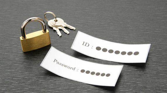 公開鍵と秘密鍵の違いは？仮想通貨「パスワード管理」の重要性