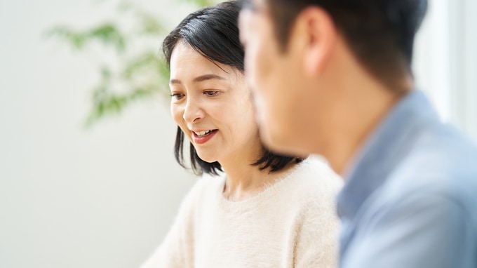 お前、離婚を考えているのか？定年後の旅行を提案した56歳夫に〈55歳・共働き妻〉が放った一言…老後も安泰のはずだった「世帯年収1,800万円夫婦」に衝撃が走ったワケ