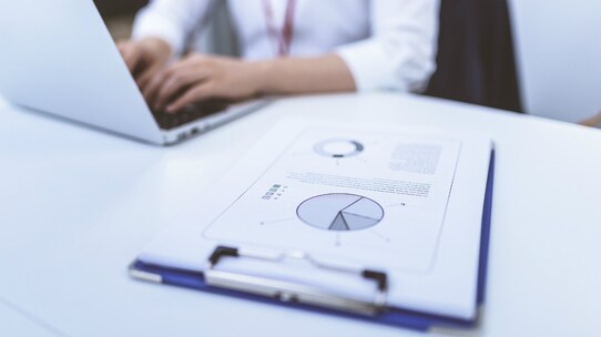 会社の売却・・・企業評価における「類似上場企業比較法」とは?