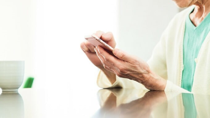 娘は唖然…「母は、ほったらかし？」老人ホームの日常の光景