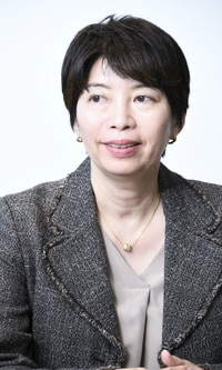 メルセデス・ベンツ・ファイナンス株式会社 セールス&マーケティング部門 執行役員営業本部長 阿佐見 薫氏