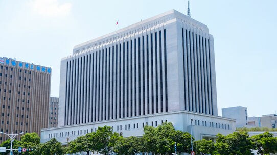 貸し出しを繰り返してお金を増やす!? 銀行の信用創造の仕組み