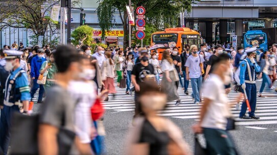 「第7波」真夏の新型コロナ感染拡大!どう対応すべきか?【総合診療医が解説】