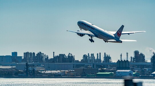 航空需要の回復を背景に注目が高まる空港インフラ~新型コロナの影響から回復し、今後、成長が見込める投資先として注目~【投資のプロが解説】