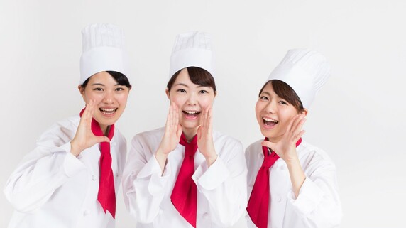 離職率の高いパティシエ業界…中途採用に依存せず「新卒採用」を軸にすることのメリットとは