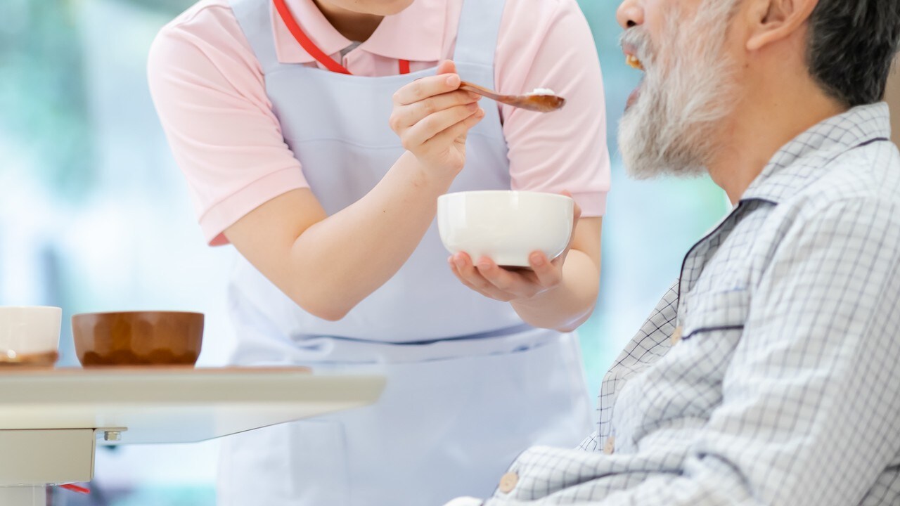 人生の「最期を迎える場所」…「静かに自宅で」が叶わない理由