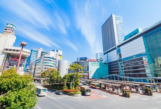 「横浜」駅西口