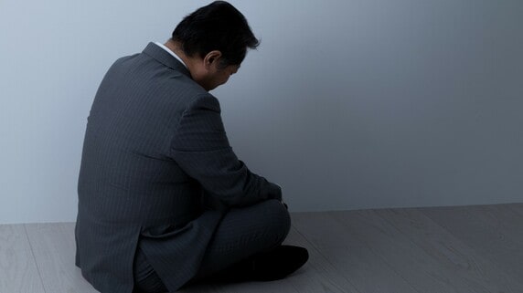 俺の稼ぎはどこへ消えた…〈小遣い2万円・年収780万円〉59歳男性が直面した「家計の真相」