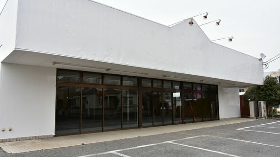後悔しています…〈年金月21万円〉免許返納を決断した78歳男性、“買い物難民”の苦境。きっかけは、住み慣れた町の「まさかの変貌」