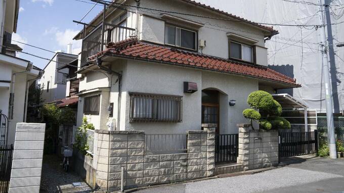 50歳パート娘、困惑…80歳父と後妻が暮らす「1,500万円」の自宅不動産に食い込む〈超めんどくさい〉権利関係の問題