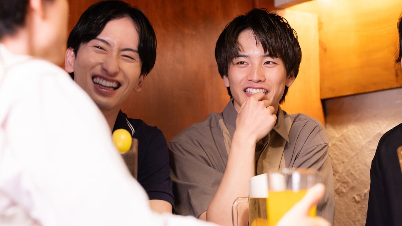 「親に甘えられていいよな」実家暮らしを見下す“貯金ゼロ”の友人…「甘いのはお前」年収460万円・32歳男性が余裕の笑みを浮かべる〈驚きの資産額〉