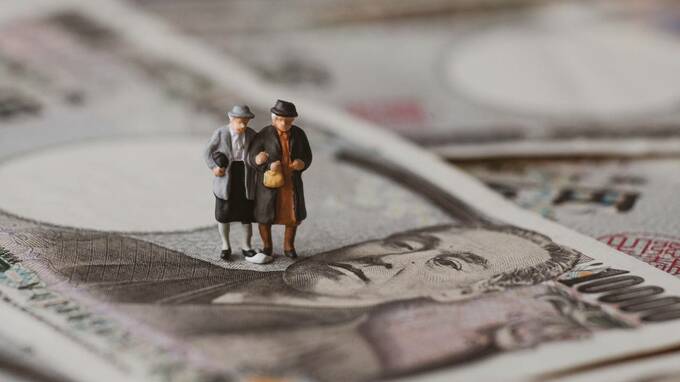 老後資金、本当に「2,000万円」で十分か？…多くの人が見ぬふりをしている〈シリアスな問題〉