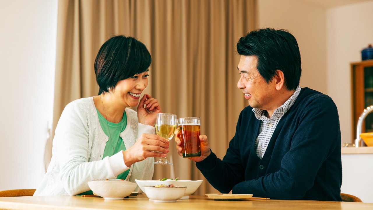 老後の夢を語る〈月収120万円〉59歳・大手企業部長の夫、「いいわね」とニッコリ微笑む58歳妻。その翌日に起きた「まさかの出来事」に夫、呆然「う、嘘だろ」