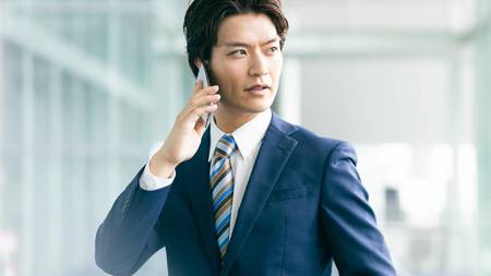 大企業勤務、給料も当然…（※画像はイメージです/PIXTA）