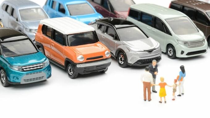 財務相「EVに走行距離課税」発言に国民の不満噴出！「自動車の税金」の複雑怪奇