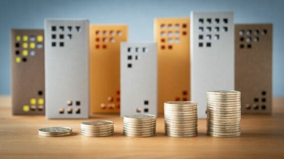 金利上昇の返済不安を「攻め」に転換する…住宅ローンを抱えながらNISAの弱点を補い、短期間で資産を増やす「2026年の不動産投資戦略」とは【FPが解説】