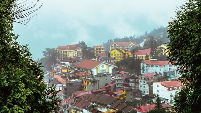 為替動向と新たな規制がベトナム不動産投資に及ぼす影響